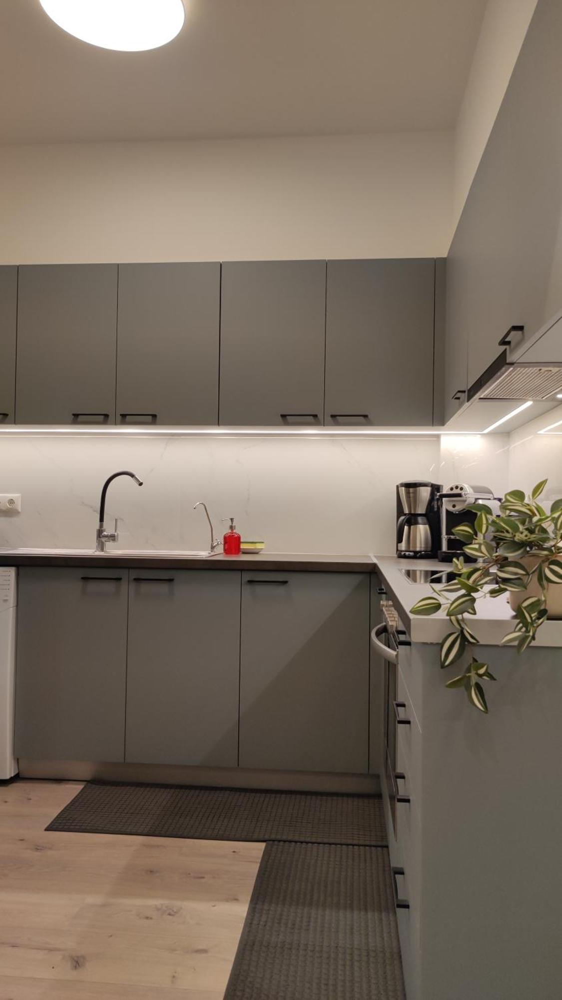 Minoan Gem Apartment Heraklion  ภายนอก รูปภาพ